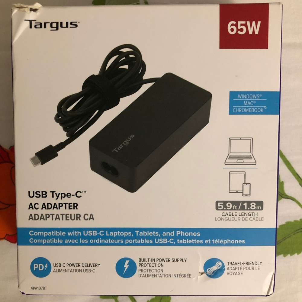 Targus Universal USB-C Charger in Black